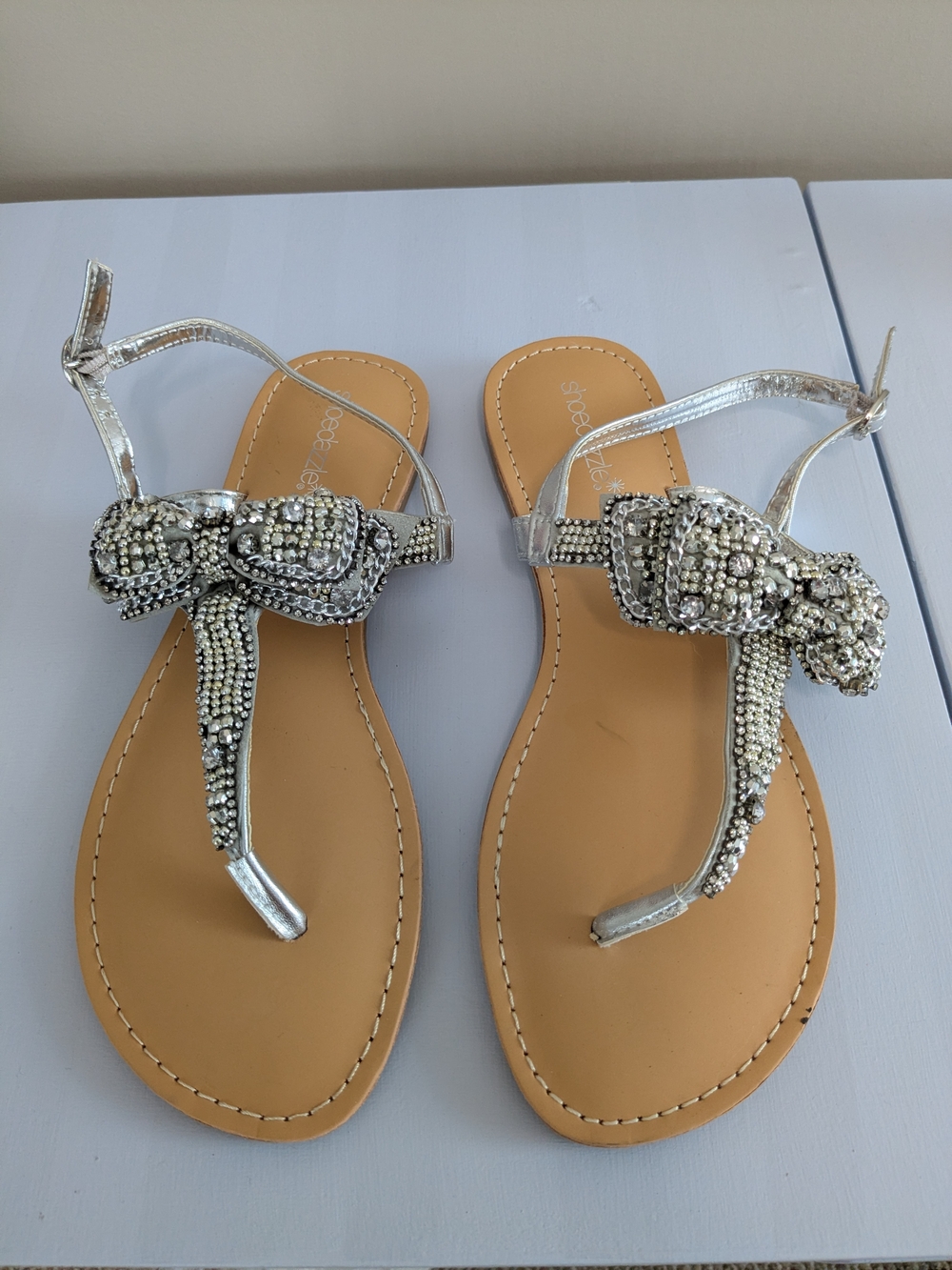 Shoe Dazzle Silver Crystal Bow T-Strap Sandals